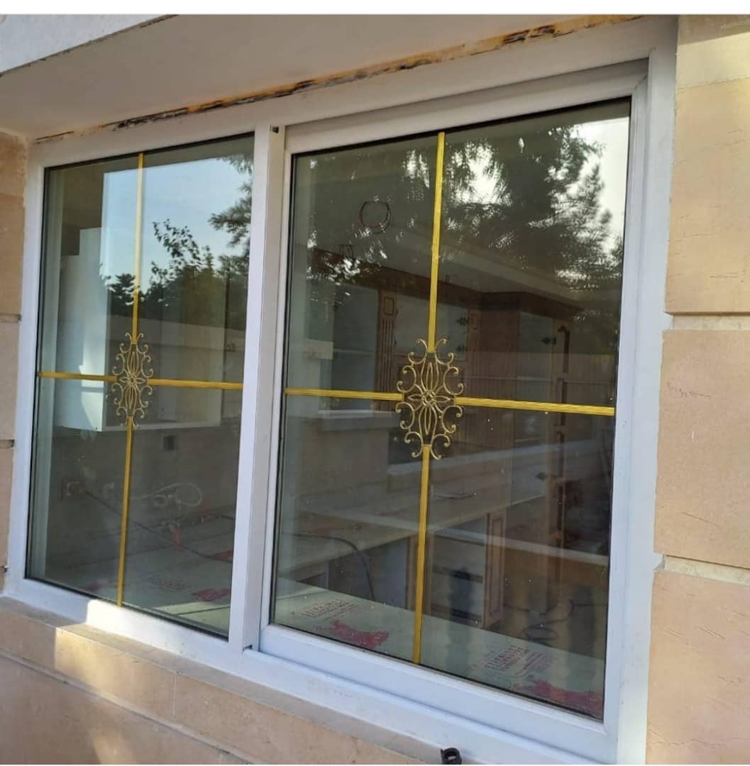 فروش کرکره و شیشه سکوریت آشیان در
